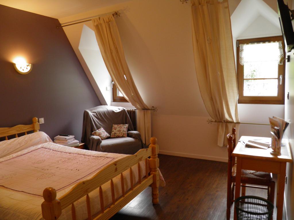 סן-מארי-דה-קמפן Auberge Des Pyrenees חדר תמונה