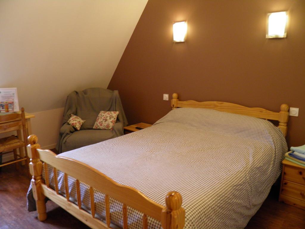 סן-מארי-דה-קמפן Auberge Des Pyrenees חדר תמונה