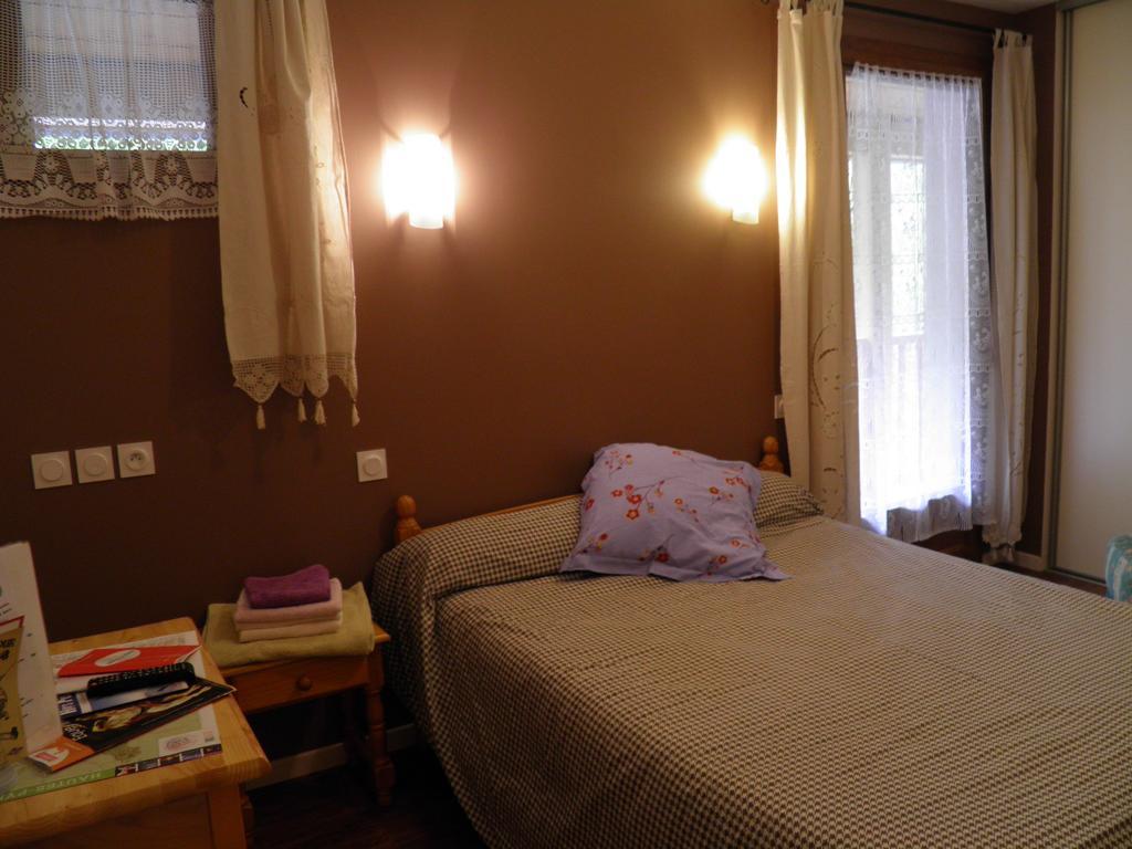 סן-מארי-דה-קמפן Auberge Des Pyrenees חדר תמונה