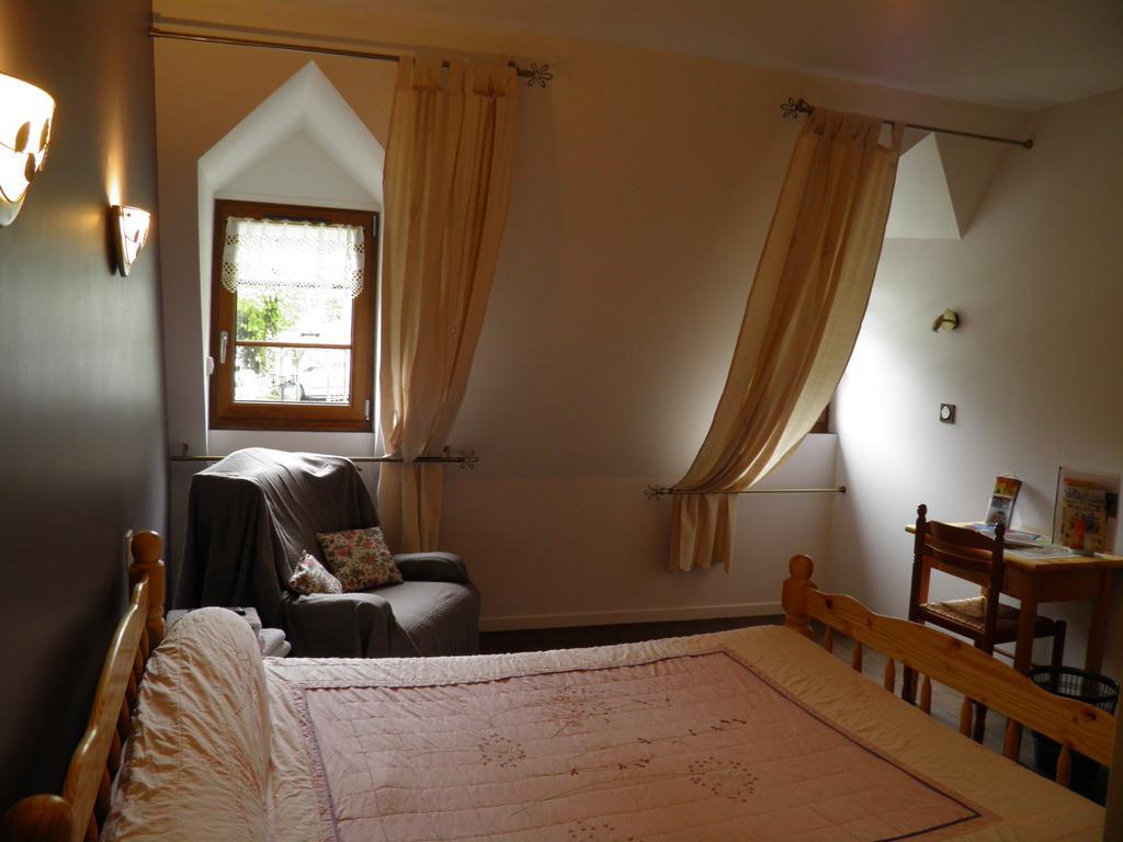 סן-מארי-דה-קמפן Auberge Des Pyrenees חדר תמונה
