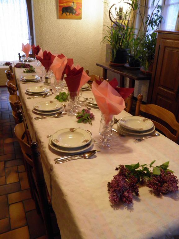 סן-מארי-דה-קמפן Auberge Des Pyrenees מראה חיצוני תמונה